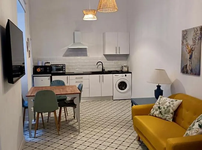 Precioso Apartamento: La Luz De Apartman Cádiz